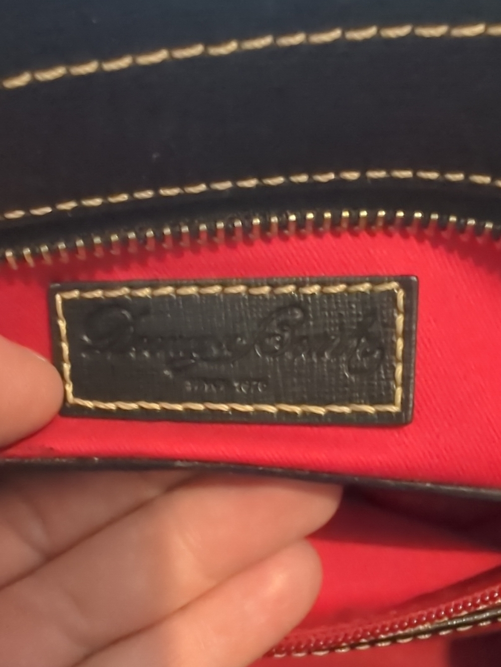 Authentic Dooney & Bourke Black Saffiano Leather Tote Bag 🛍️ - 😎 Cute! - Picture 10 of 11